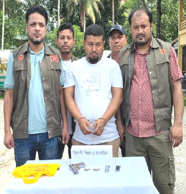 কুমিল্লায় স্কুলছাত্র ইথান গুলিবিদ্ধের ঘটনা: বিদেশি পিস্তল ও গুলিসহ মূল হোতা অপু গ্রেফতার